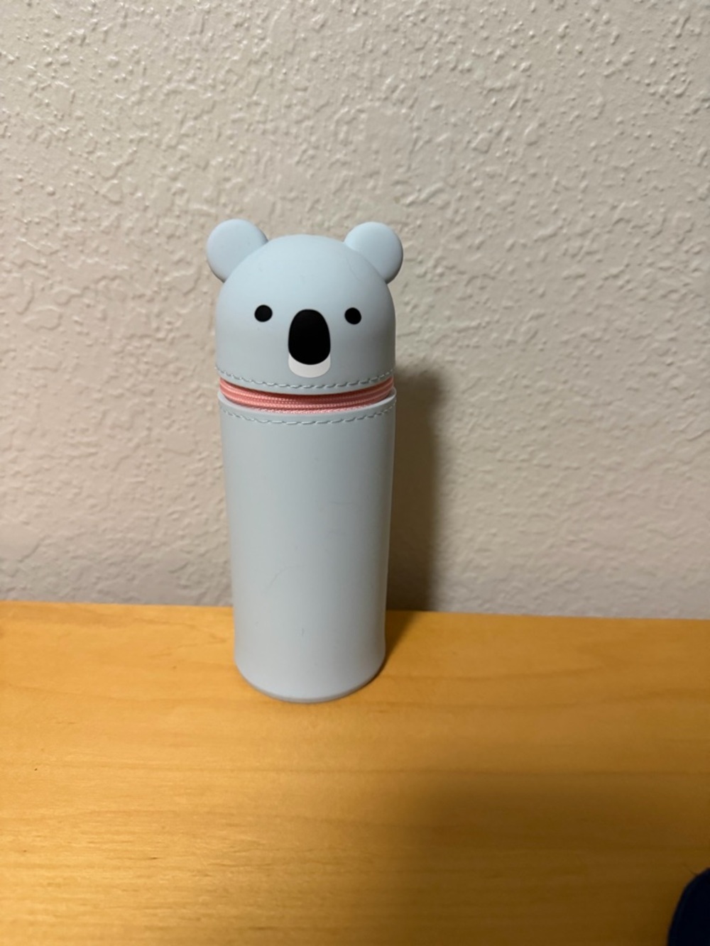 Cute Koala expandable Silicone Pencil Case - Light Blue with Pink Zipper